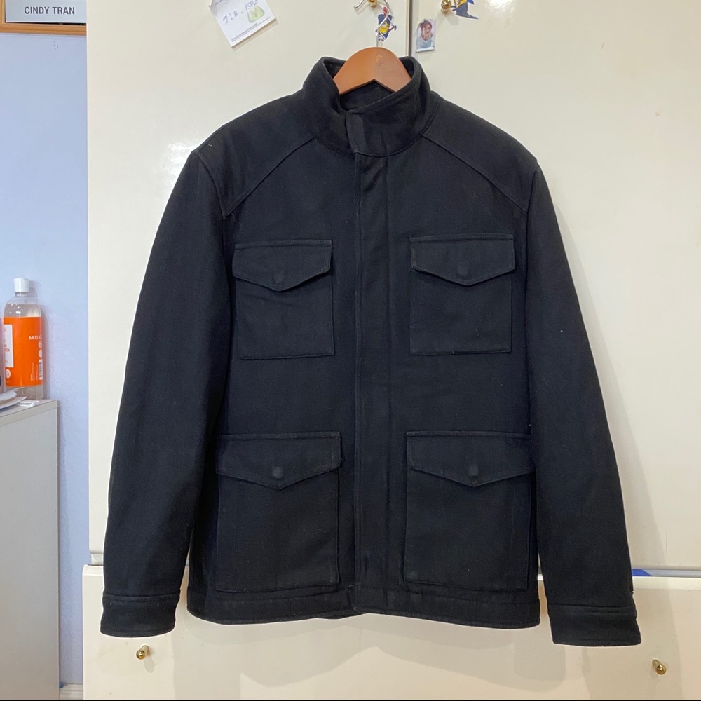 Black Guess Coat With Multiple Pockets